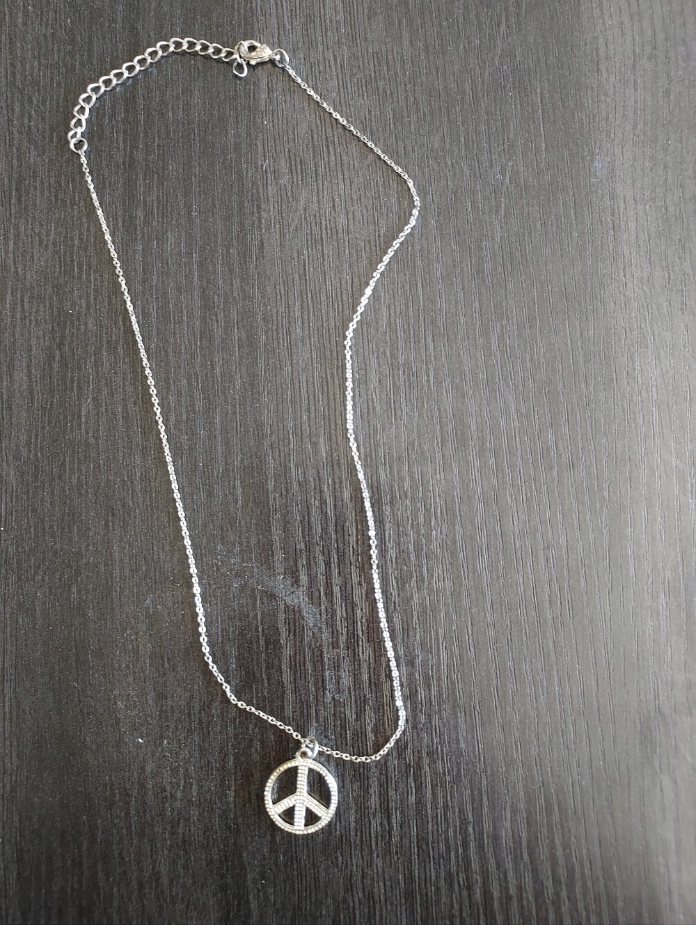 Classic Silver Peace Sign Pendant Necklace for Women